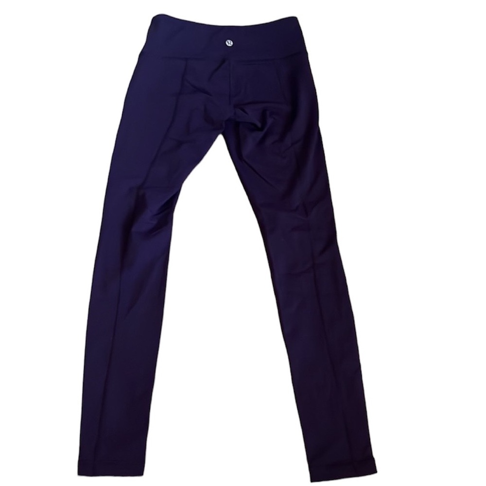 Lululemon Plum colored leggings